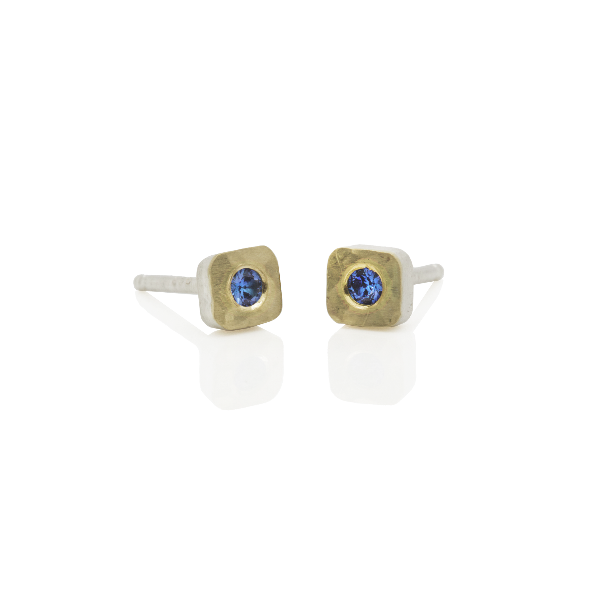 4mm Cell Studs in Hammered Gold with Ceylon Blue Sapphire Accents