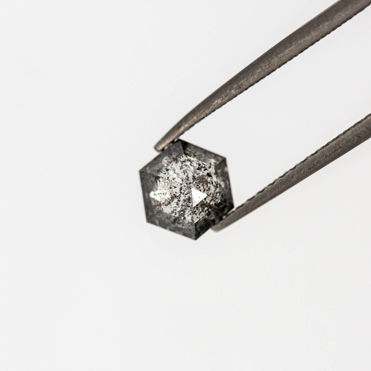 Ld021 Salt and Pepper Rose Cut Hexagon Diamond
