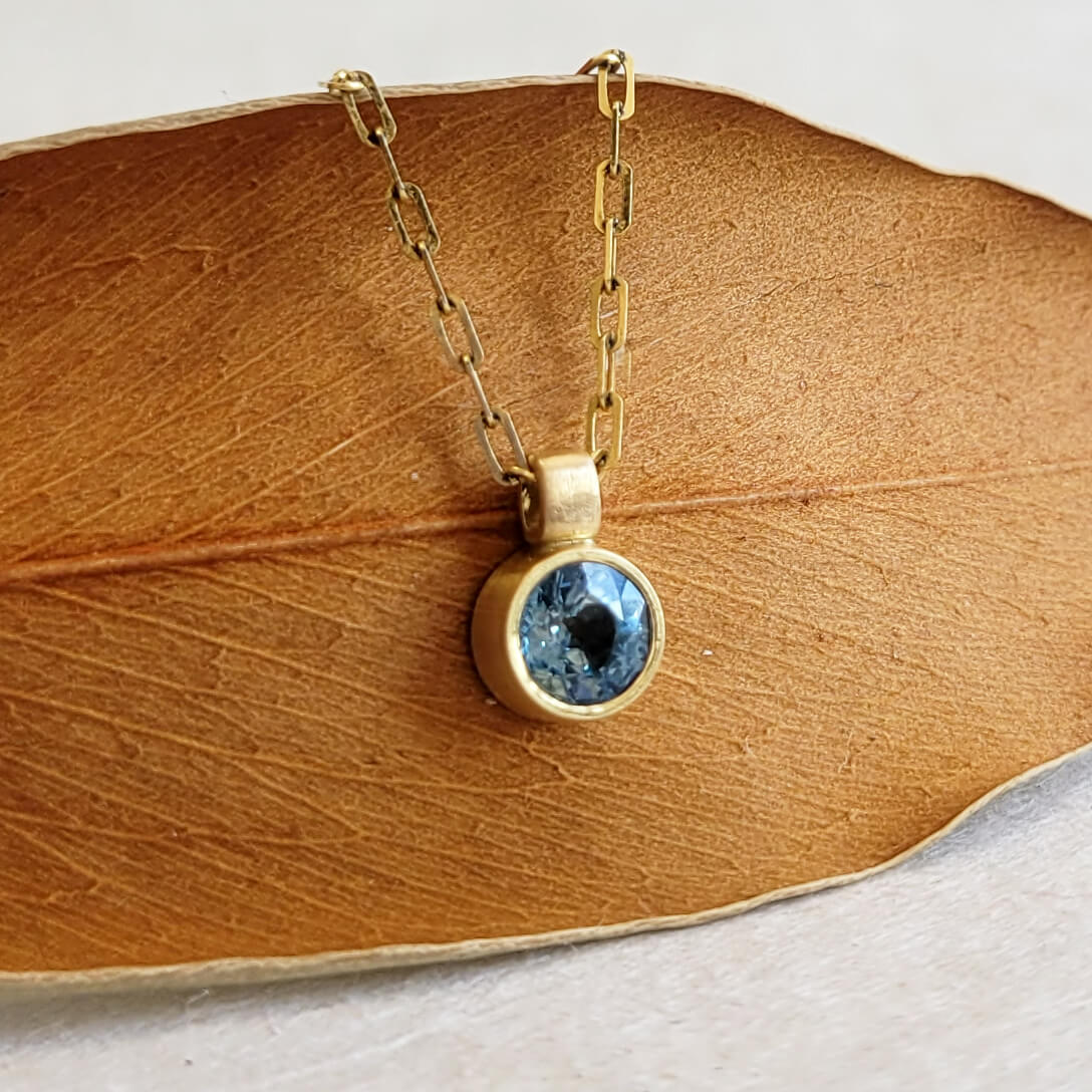 Ocean Blue Sapphire Pendant on Yellow Gold Chain
