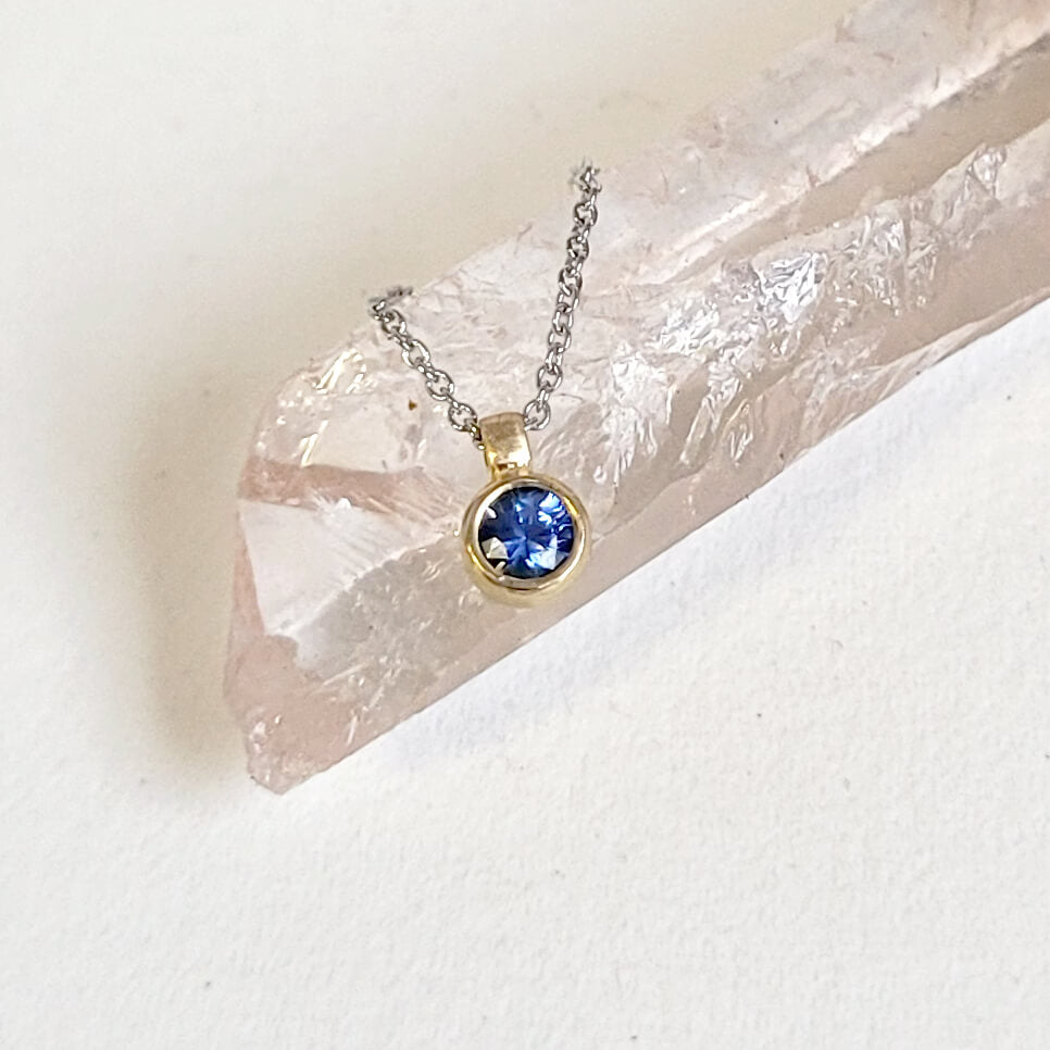 Blue Sapphire and yellow Gold Bezel Set Necklace