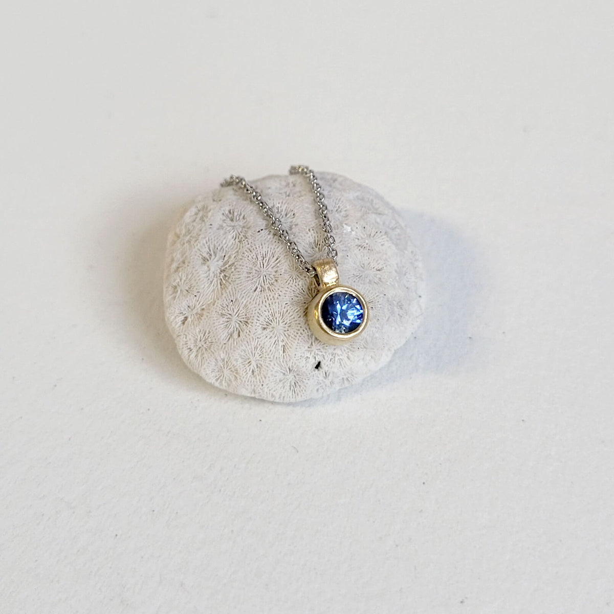 Blue Sapphire and yellow Gold Bezel Set Necklace