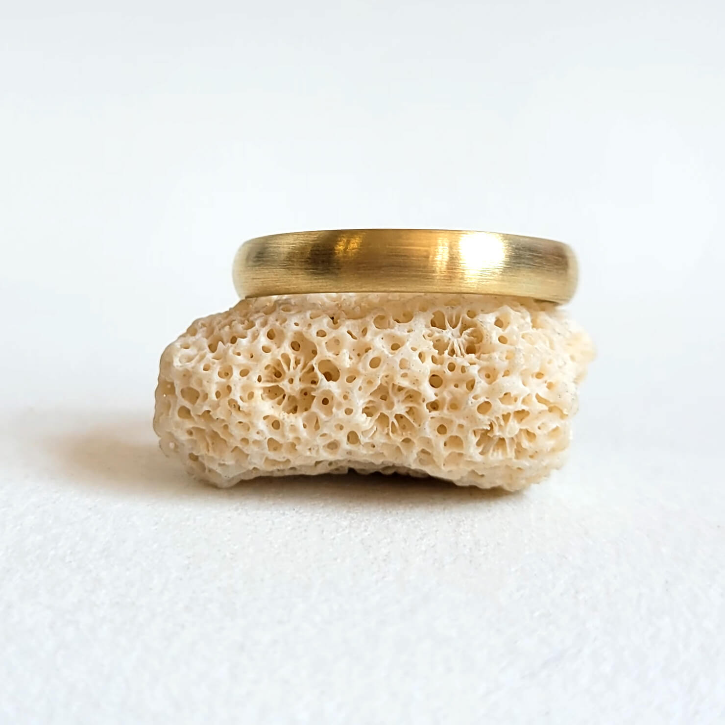 4mm Low Dome Hammered Band in 18k Yellow Gold
