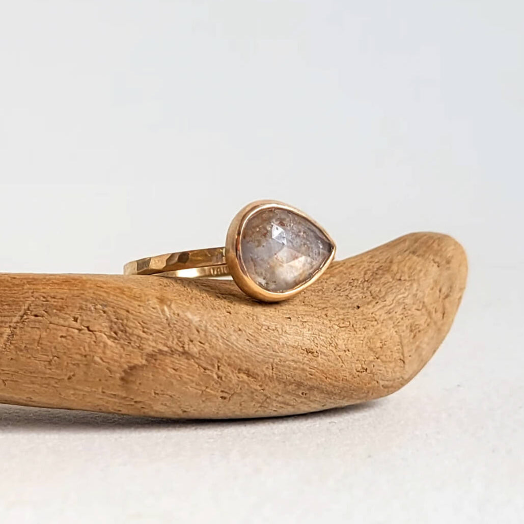 Rustic Purple Sapphire in Yellow Gold