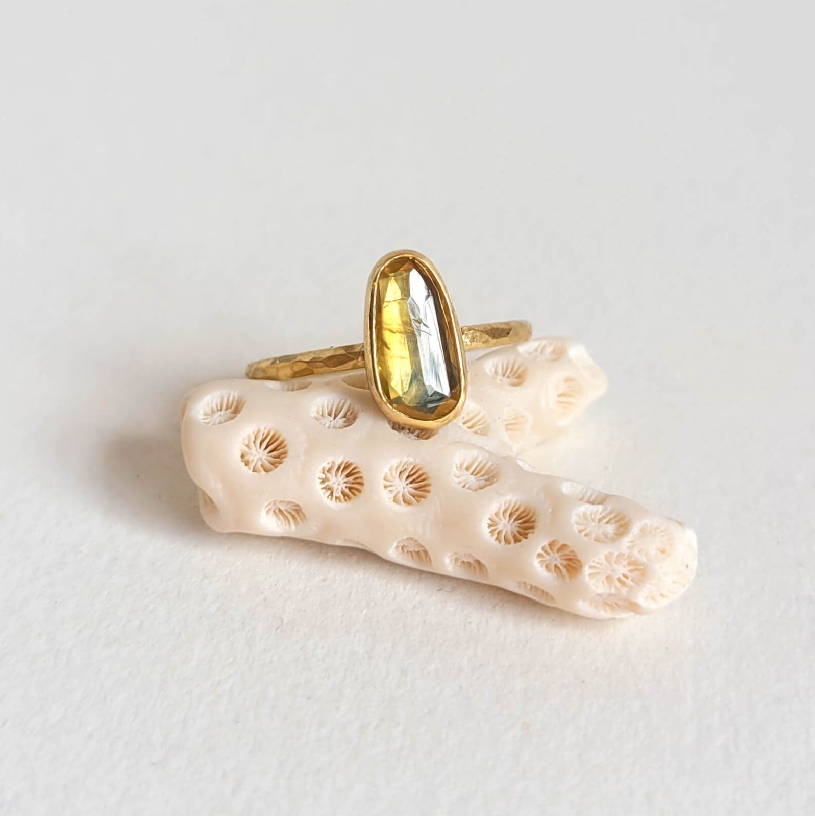 Yellow-Blue Rosecut Sapphire Ring in Yellow Gold