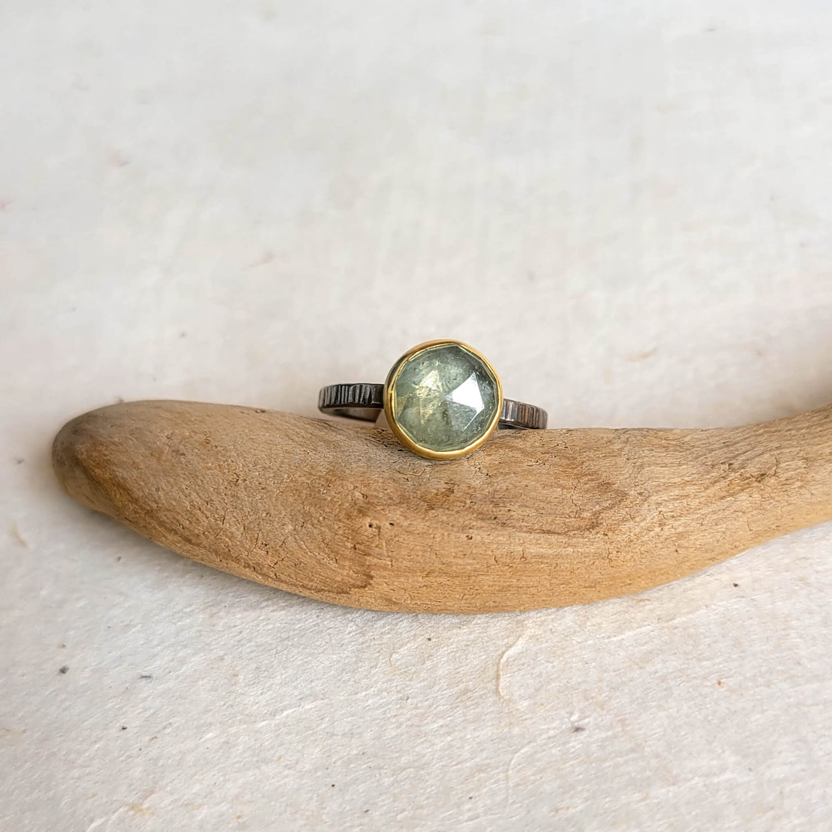 Bright Green Sapphire Ring in 18k Yellow Gold Bezel and Linear Hammered Palladium