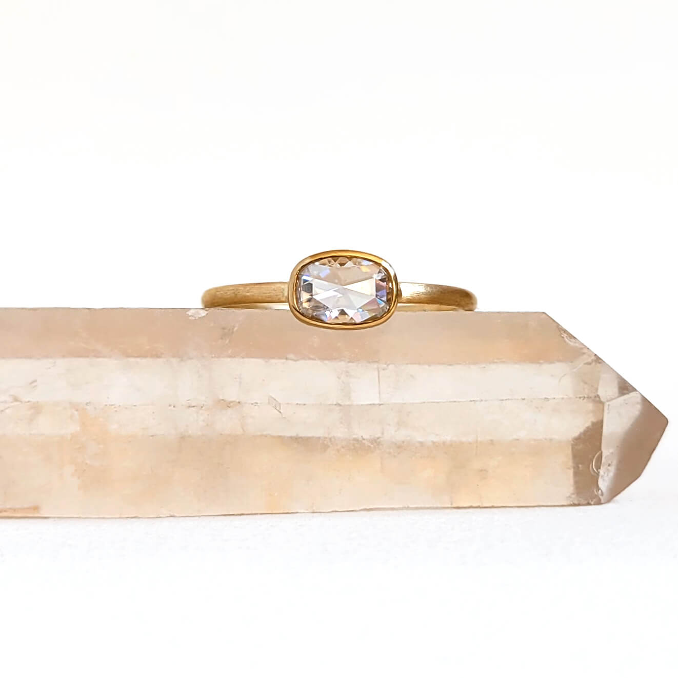 Horizontal Oval Cushion Cut Moissanite Ring in Hammered Yellow Gold