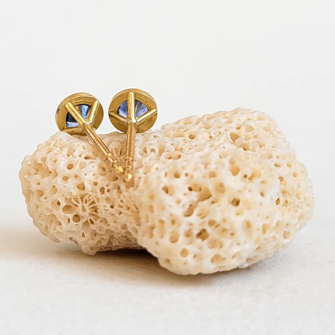 Blue Sapphire Stud Earrings in Yellow Gold Martini Settings