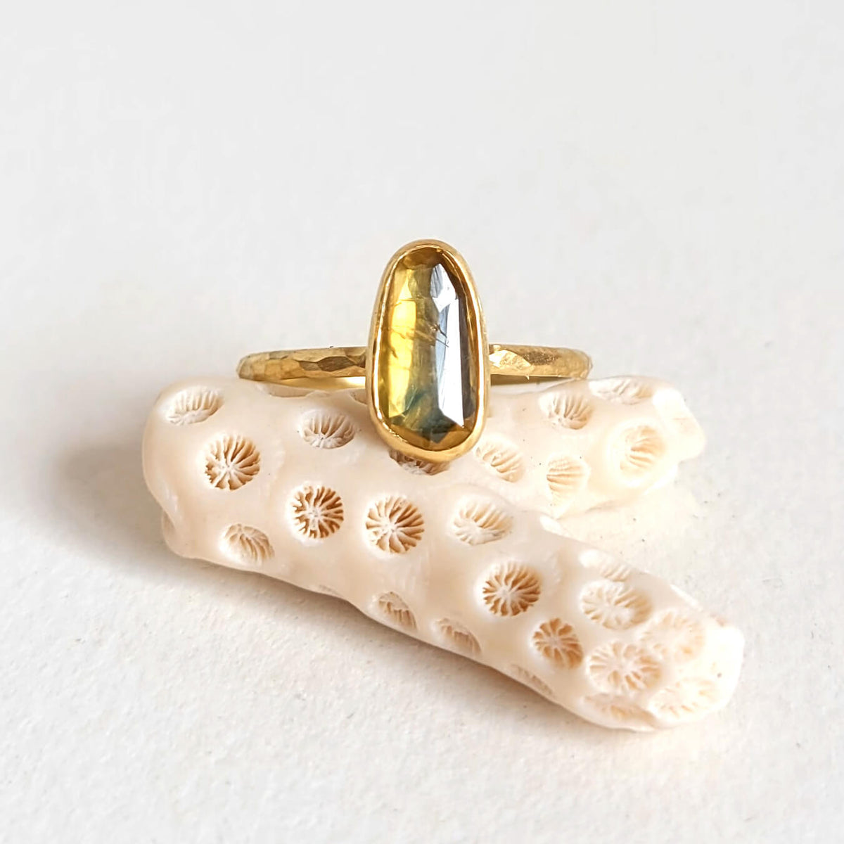 Yellow-Blue Rosecut Sapphire Ring in Yellow Gold