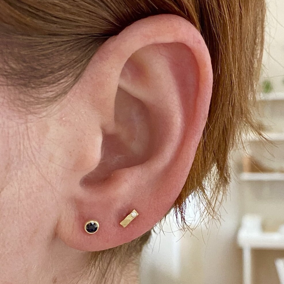 hammered gold earrings studs